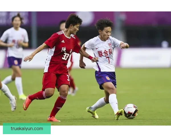 阿什拉夫在国家队首秀中表现值得关注，展现出潜力与实力